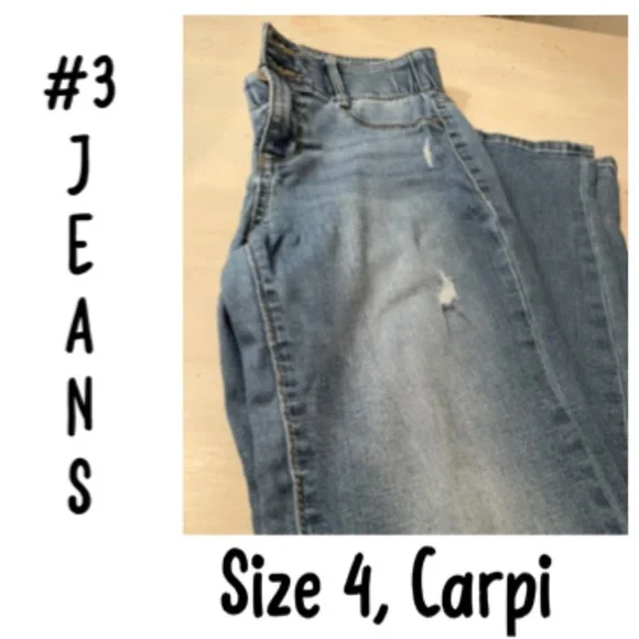 Jeans Bundle, 4 Pairs - Picture 14 of 16